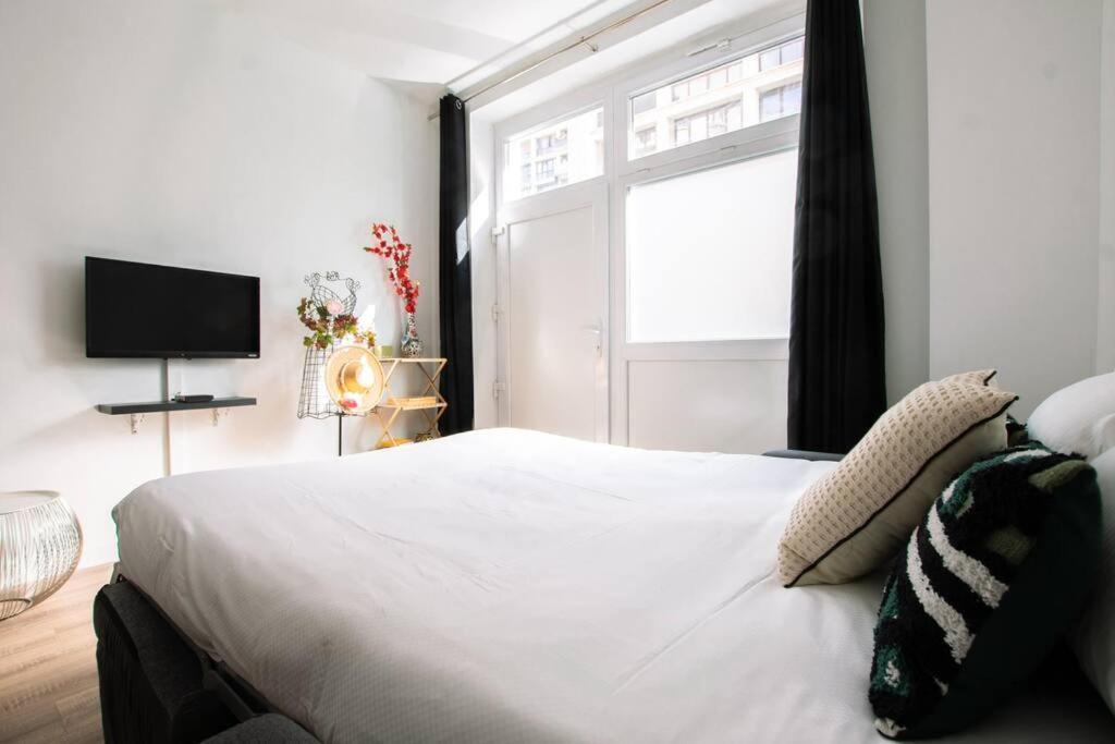 Hsh Traversiere-Boulogne-Billancourt I Appartement 4P Exterior foto