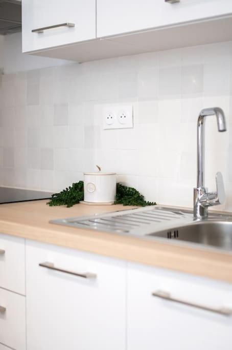 Hsh Traversiere-Boulogne-Billancourt I Appartement 4P Exterior foto